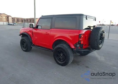 2023 Ford Bronco Outer Banks z USA, uszkodzony, nr VIN 1FMDE5AH0PLB68147